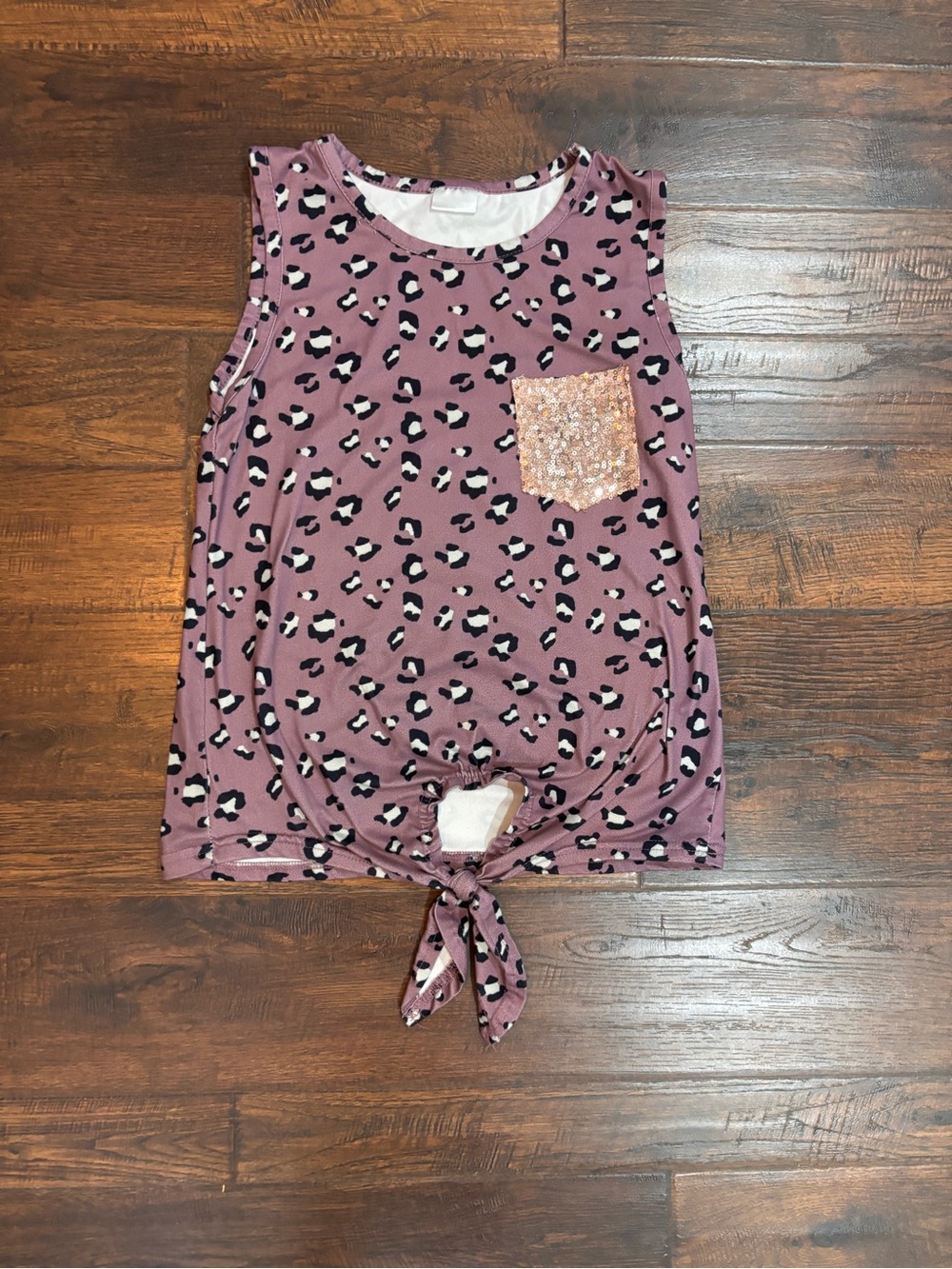 Sleeveless Mauve Leopard Print Tie-Front Top with Sequin Pocket